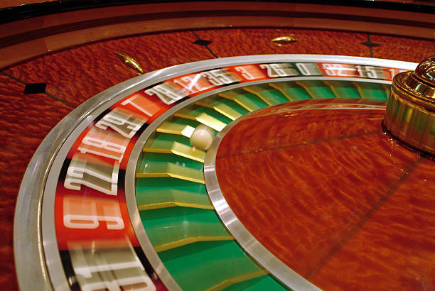 Wild Bandito live dealer table with card display and betting interface on gptoto